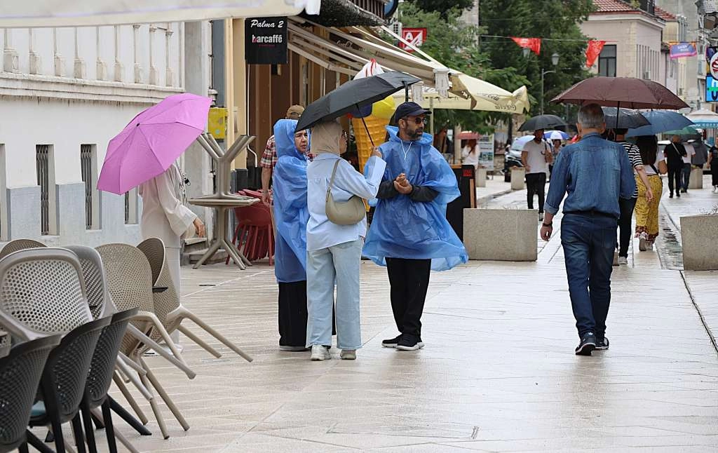 Promjenljivo vrijeme u BiH, u nedjelju i ponedjeljak kiša, od utorka razvedravanje